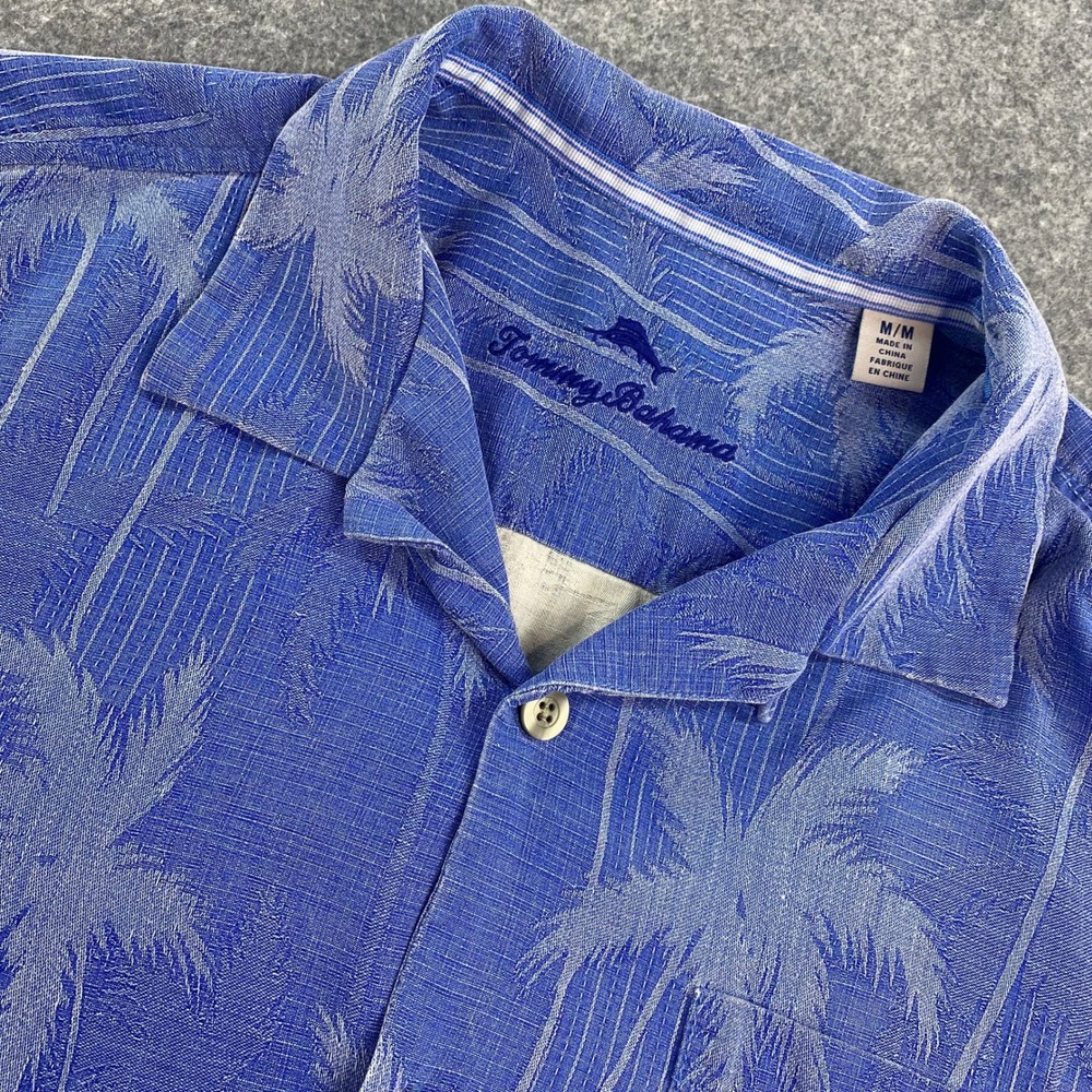 Tommy Bahama Mens Button Down Shirt M Blue Palm Tree Silk Short Sleeve